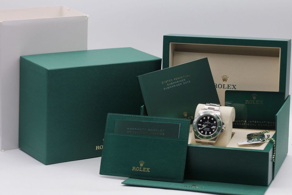 Rolex Submariner Starbucks Image 5
